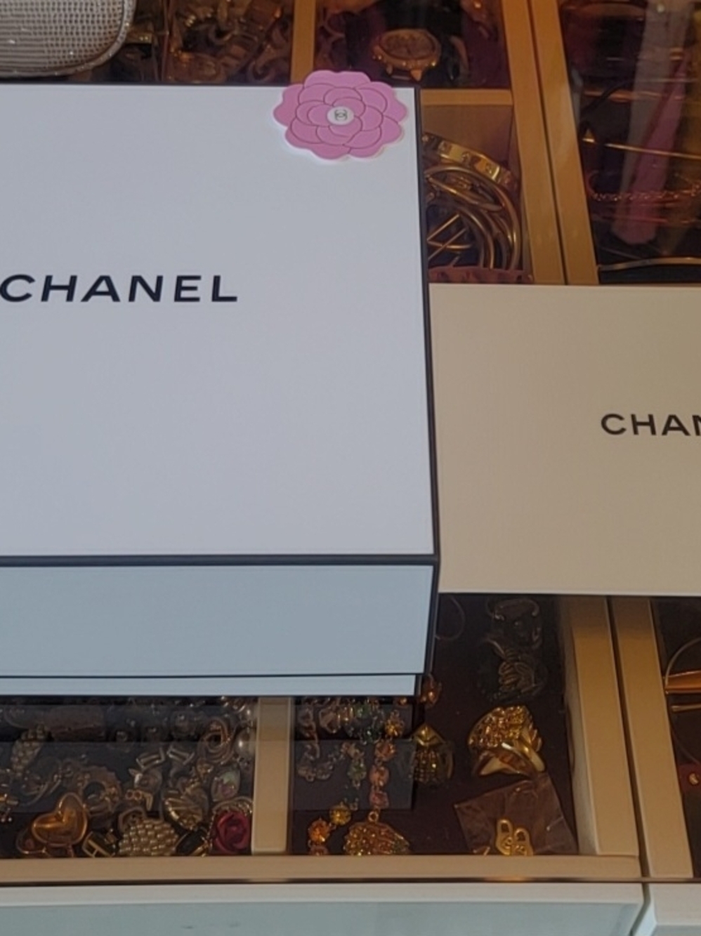 CHANEL Les Beiges Healthy Glow Summer Essentials Set 2026 Summer Limited Edition - Picture 4 of 11